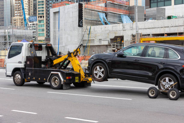 Our towing company is your best option for towing and roadside services, guaranteed lowest prices in town. Call us right away.